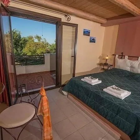Argo Maisonettes דירה *